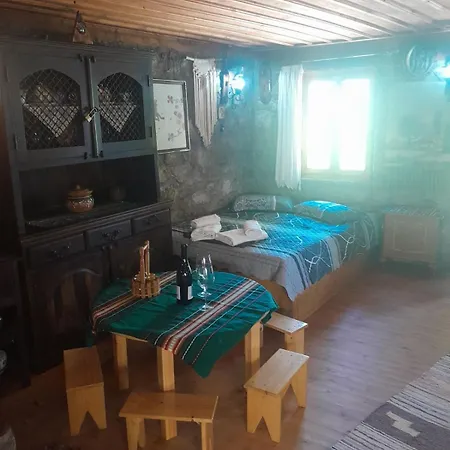 Villa Malliatos